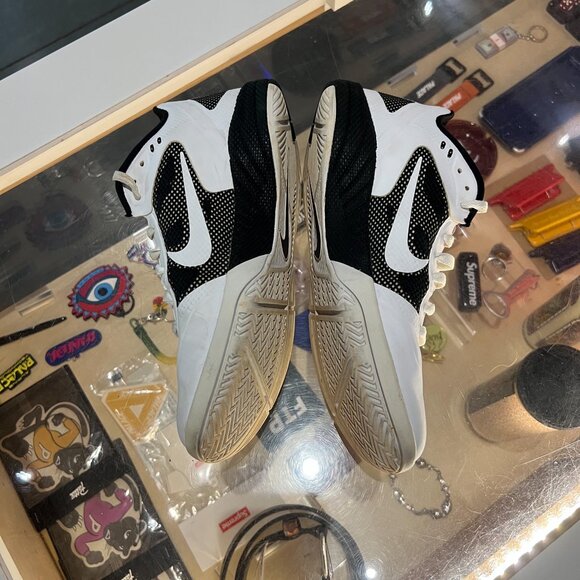 Size 11 • Zoom Hyperfuse 2011 Low TB - Picture 5 of 6